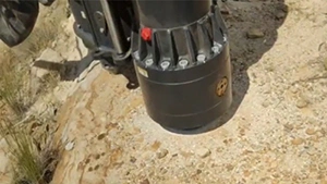 Divisor de roca hidráulico PL-1500L en funcionamiento